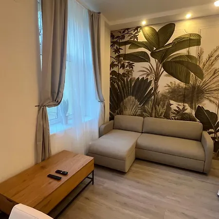 Apartment Quiet Luxury Oasis Near Szimpla - Balcony &