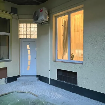 아파트 Quiet Luxury Oasis Near Szimpla - Balcony & *