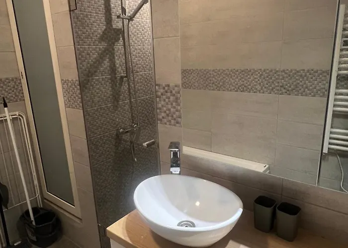 Quiet Luxury Oasis Near Szimpla - Balcony & Budapest