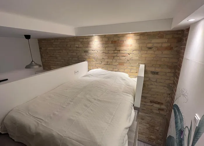 Apartment Quiet Luxury Oasis Near Szimpla - Balcony & Budapest