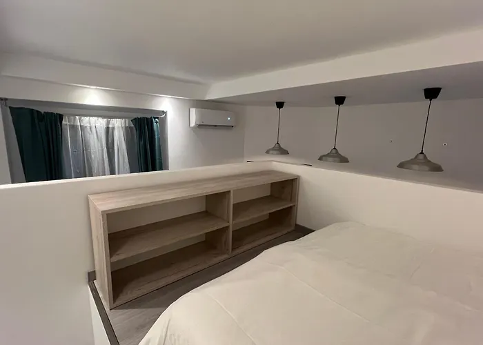 Quiet Luxury Oasis Near Szimpla - Balcony & Apartment