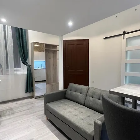 Quiet Luxury Oasis Near Szimpla - Balcony & Appartement